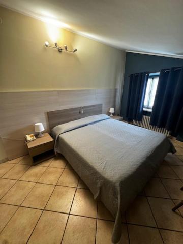 Albergo Carla Pont-Saint-Martin Exteriör bild